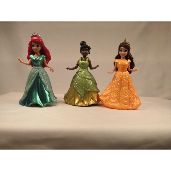 Disney Princess Magiclip Magic Clip Dolls Ariel Tiana Belle Lot of 3 w/Dresses - Picture 1 of 13